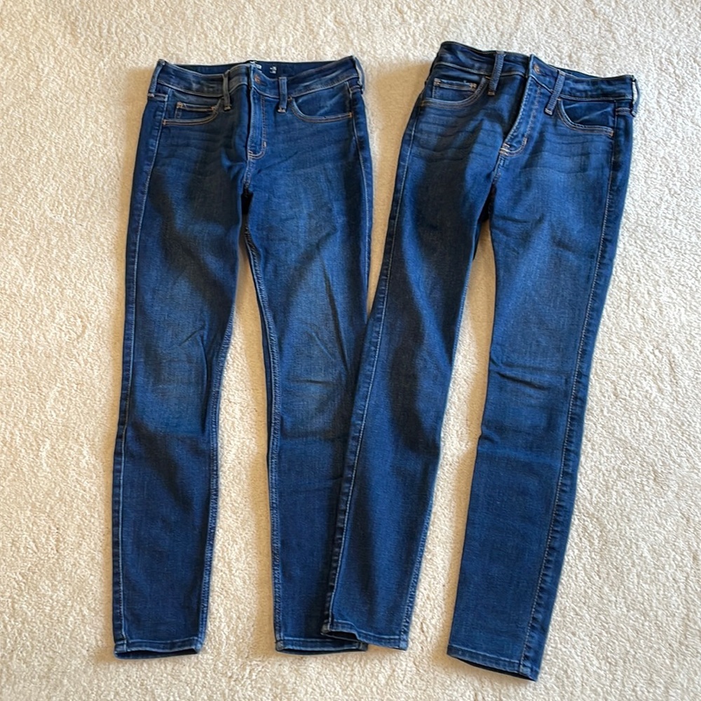 Hollister Mid-Rise Super Skinny jeans (Size 1 short: 25W 26L) - 2 pairs!